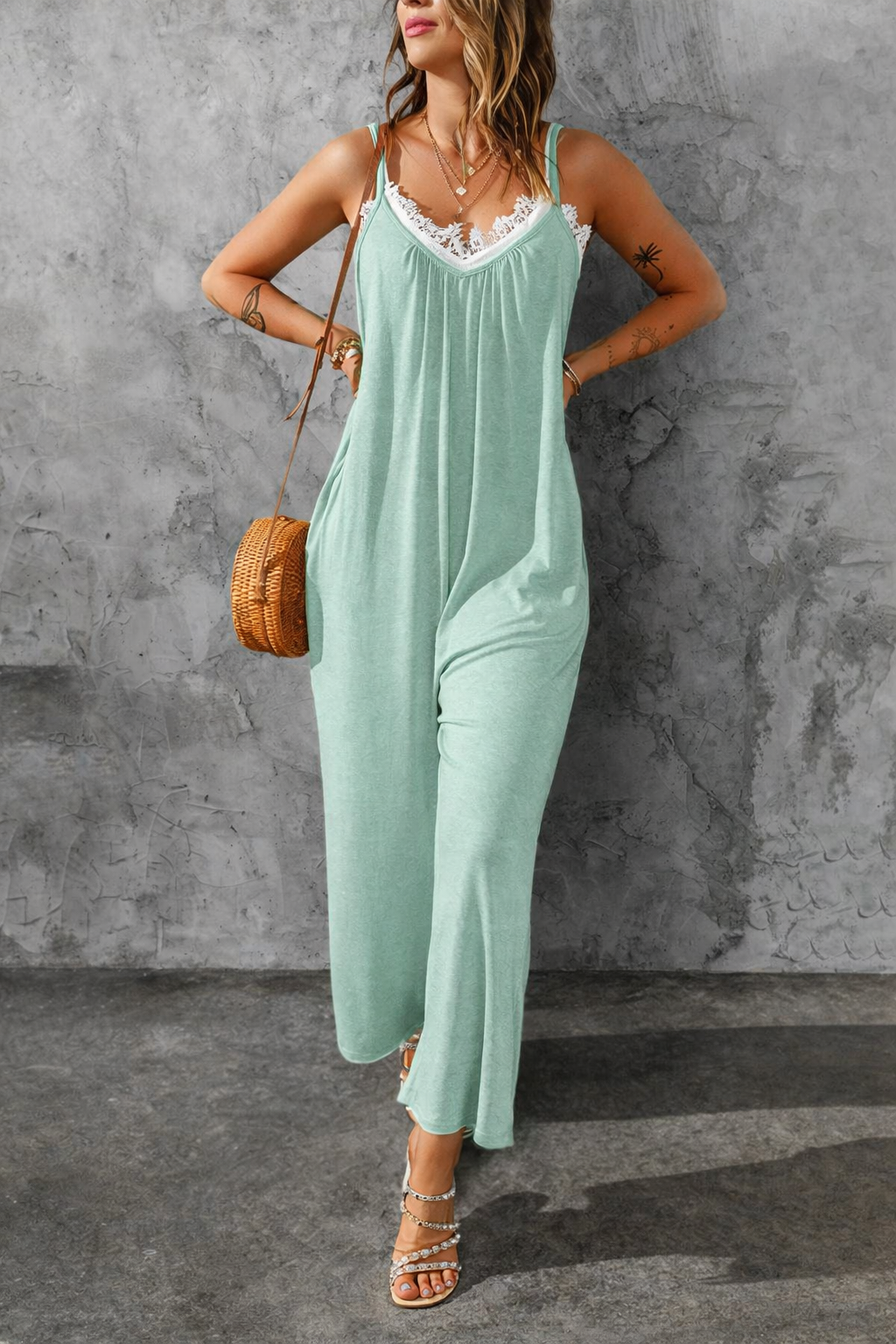Andrea Serena Jumpsuit mit Trägern in bequemer Passform