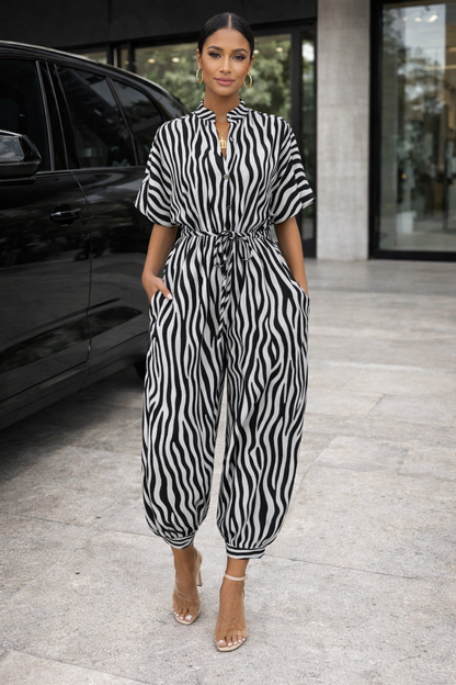 Schicker Jumpsuit mit Print von Andrea Serena, kurzärmelig