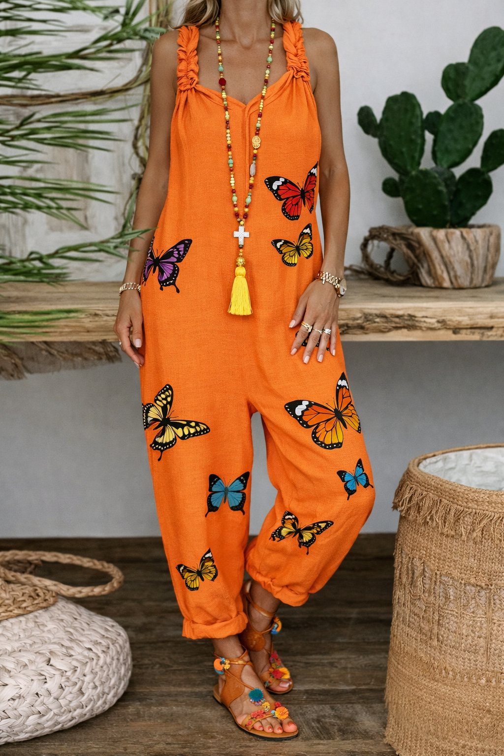Lebhafter Schmetterlings-Jumpsuit von Andrea Serena
