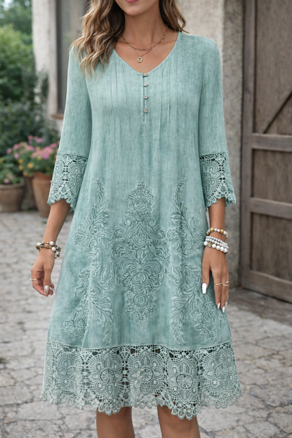 Elegantes A-Linien-Spitzenkleid von Andrea Serena