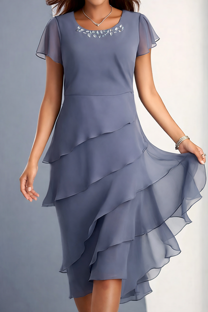 Andrea's™ | Elegantes Chiffonkleid mit Volants und Schmuckkragen