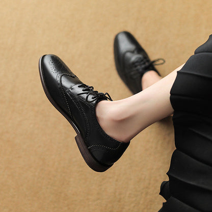 Klassische britische Schnürschuhe von Andrea Serena