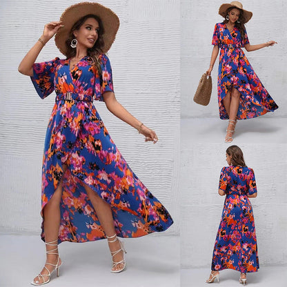 Lebhaftes, asymmetrisches Kleid mit V-Ausschnitt von Andrea Serena
