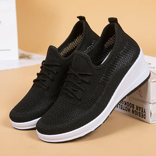 Atmungsaktive Mesh-Plateau-Wedges von Andrea Serena