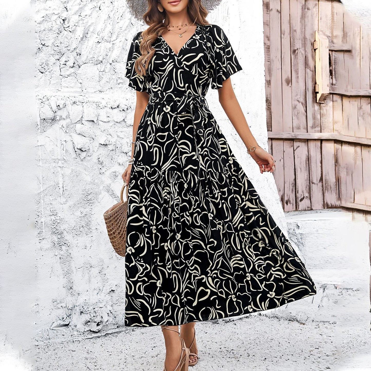 Andrea Serena Midikleid mit Blumenmuster und kurzen Ärmeln