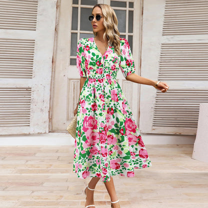 Bohemian Floral V-Ausschnitt Kleid von Andrea Serena