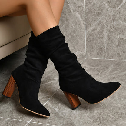 Andrea's™ | Stiefel mit spitzer Zehenpartie und hohem Blockabsatz
