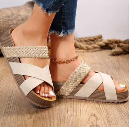 Andrea's™ | Modische lässige geflochtene Sandalen in Uni-Farbe