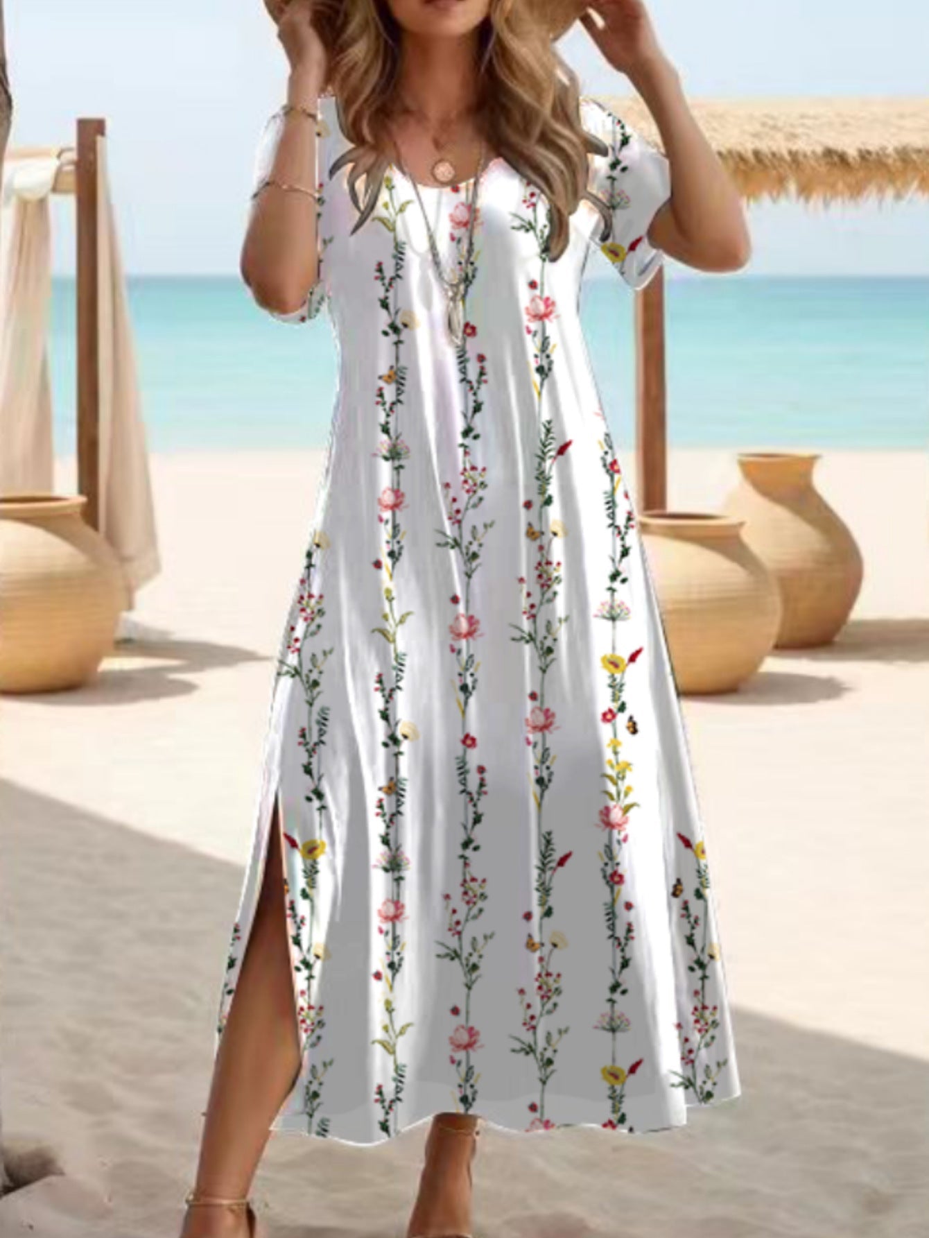 Elegantes Maxikleid mit Schlitz von Andrea Serena