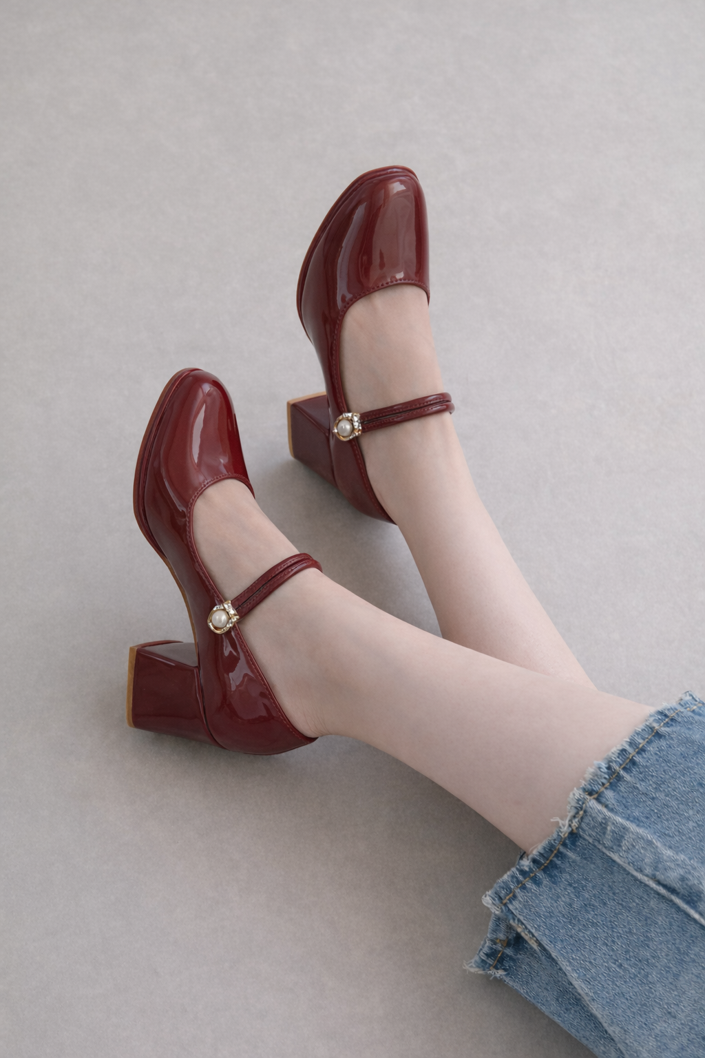 Retro Mary Jane High Heels von Andrea Serena