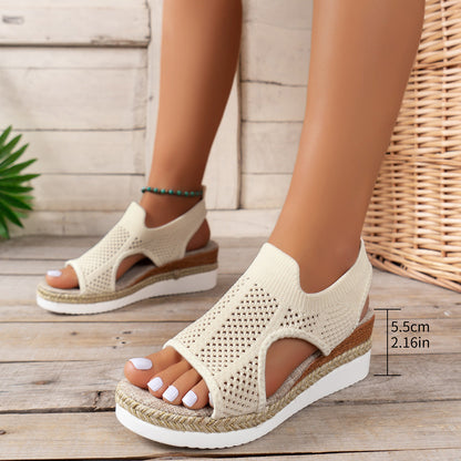 Atmungsaktive Keilsandalen von Andrea Serena