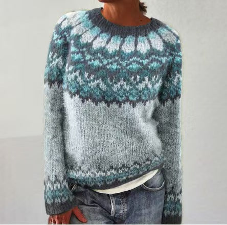 Andrea's™ | Nebelgrauer Fair-Isle-Pullover mit Eiskristall-Rundpasse in Petrol