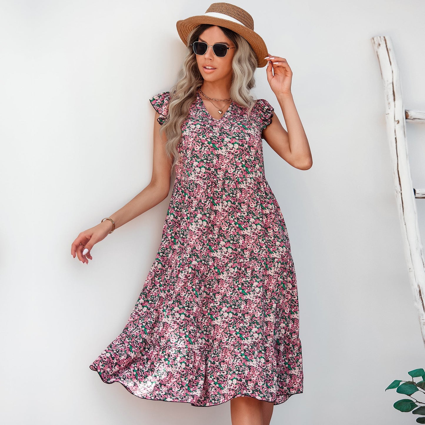 Elegantes geblümtes Midikleid von Andrea Serena