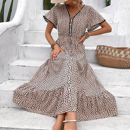 Leopardenmuster-Kleid mit V-Ausschnitt von Andrea Serena