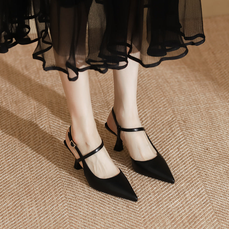 Elegante Andrea Serena Sandalen mit spitzer Zehenpartie und hohem Absatz