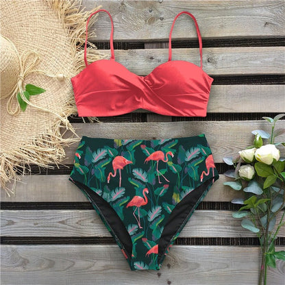 Floraler High-Waist-Bikini von Andrea Serena