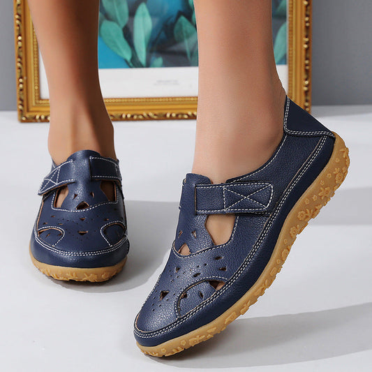Hollowed Comfort Flat Sandals von Andrea Serena