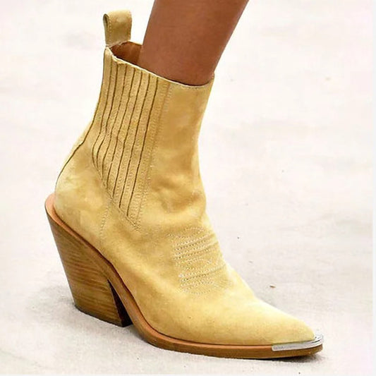 Andrea's™ | Damenstiefel mit Blockabsatz aus Wildleder und spitzer Zehenpartie