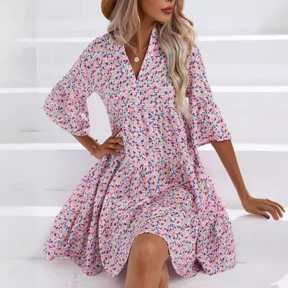 Boho-Sommerkleid mit V-Ausschnitt von Andrea Serena