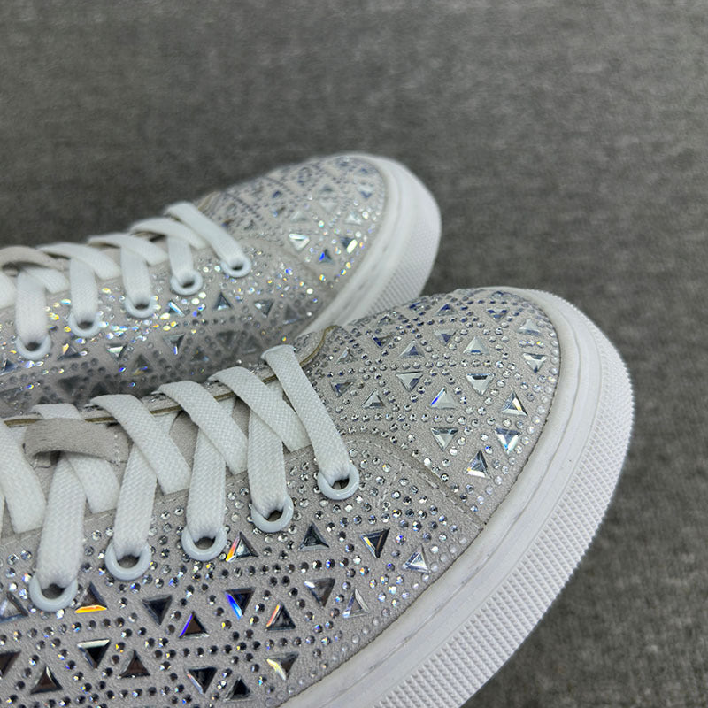 Strass-Sneaker aus Wildleder von Andrea Serena