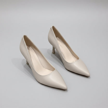Elegante Pumps mit spitzer Zehenpartie von Andrea Serena