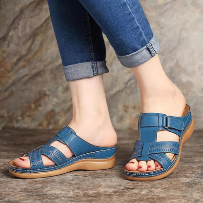 Vintage-Keilsandalen von Andrea Serena zum Hineinschlüpfen für Damen