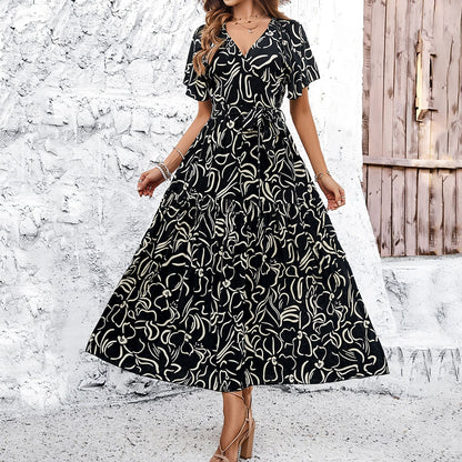 Andrea Serena Midikleid mit Blumenmuster und kurzen Ärmeln