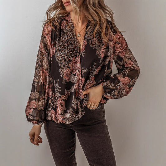 Chiffon-Top mit Blumenmuster und V-Ausschnitt von Andrea Serena