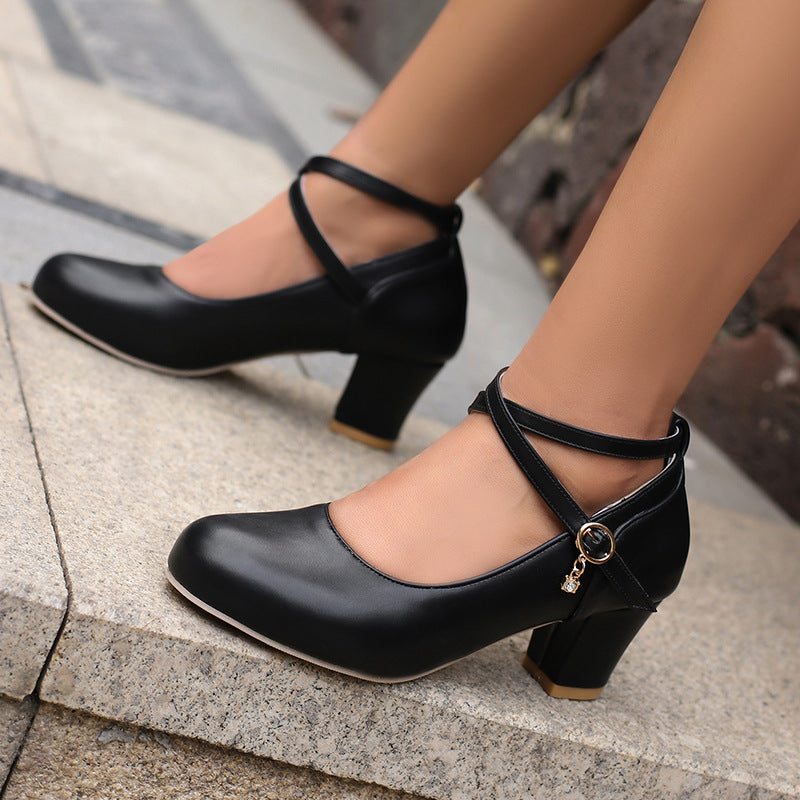 Elegante Mary Janes mit Blockabsatz von Andrea Serena