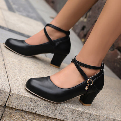 Elegante Mary Janes mit Blockabsatz von Andrea Serena