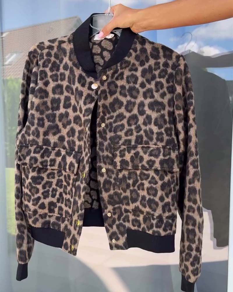 Andrea's™ | Modische jacke mit leopardenmuster und druckknopftasche
