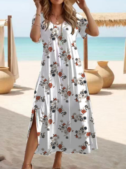Elegantes Maxikleid mit Schlitz von Andrea Serena