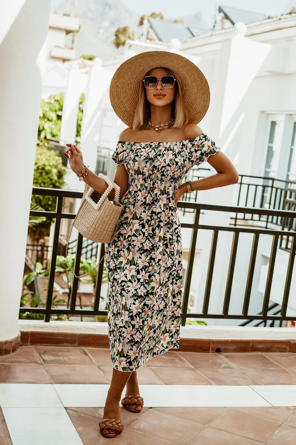 Boho-Sommerkleid mit Off-Shoulder-Ausschnitt von Andrea Serena