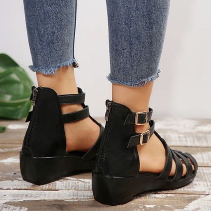 Elegante Keilsandalen mit Hohlsaum von Andrea Serena