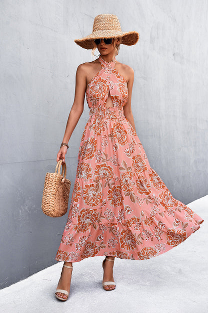 Elegantes rückenfreies Neckholderkleid von Andrea Serena