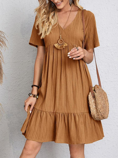 Schickes Sommerkleid mit V-Ausschnitt von Andrea Serena