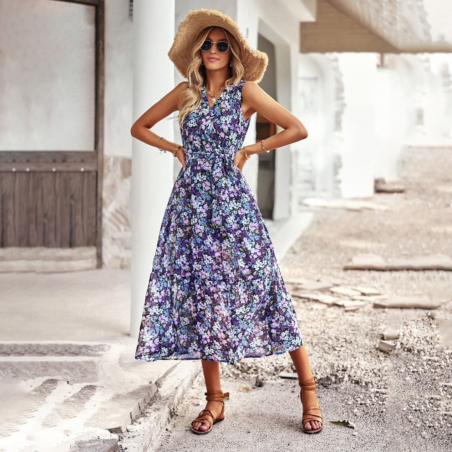 Elegantes Andrea Serena Urlaubs-Midikleid mit Blumenmuster