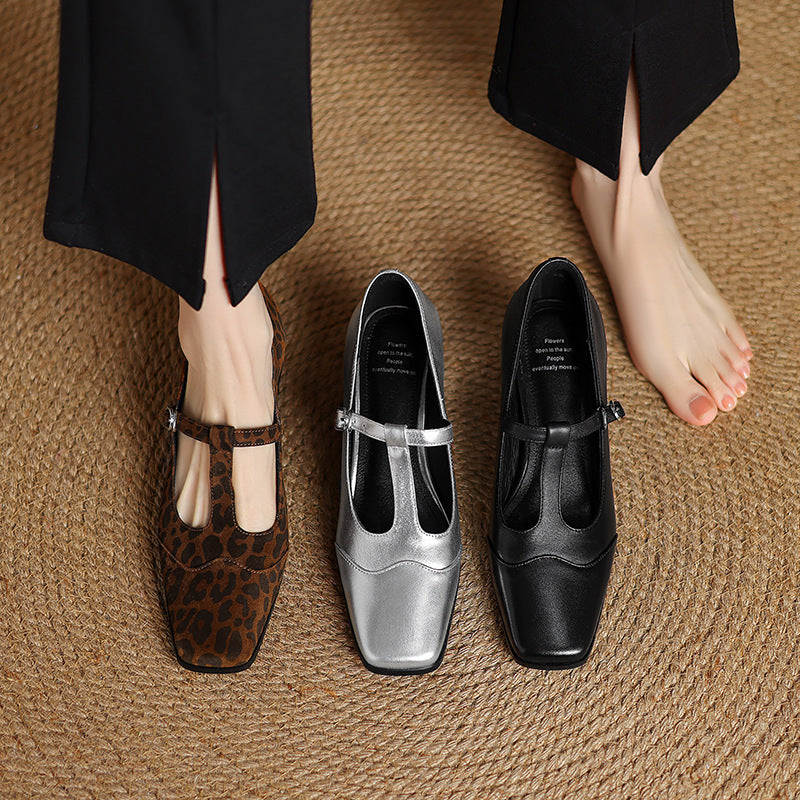 Vintage-Pumps mit Leopardenmuster von Andrea Serena