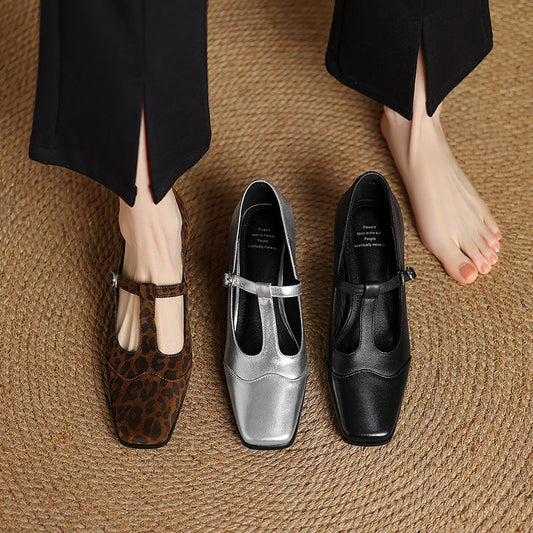 Vintage-Pumps mit Leopardenmuster von Andrea Serena