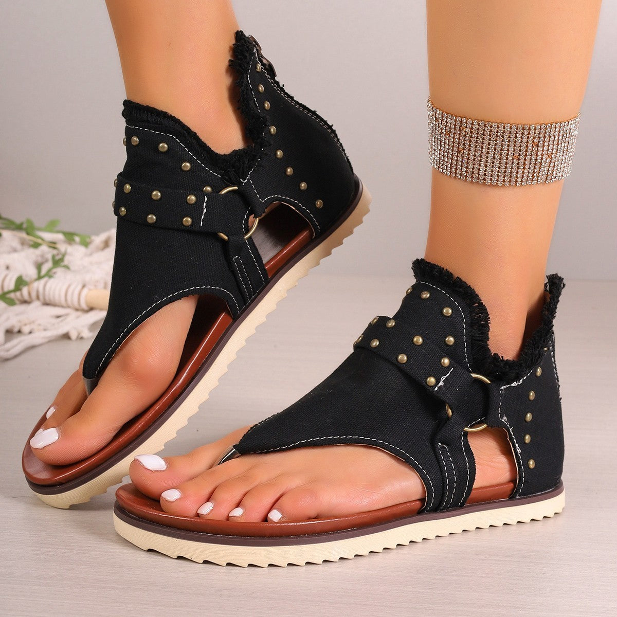 Andrea's™ | Zehenstegsandalen mit Reißverschluss hinten