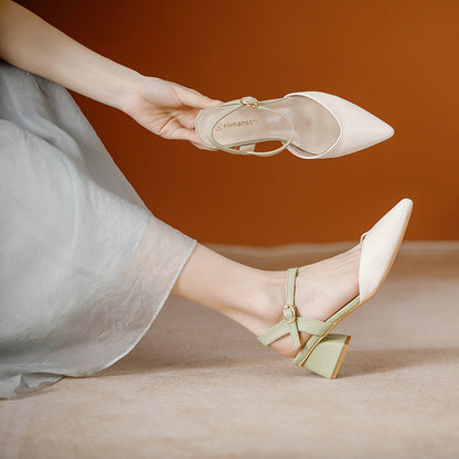 Elegante Pumps mit Blockabsatz von Andrea Serena