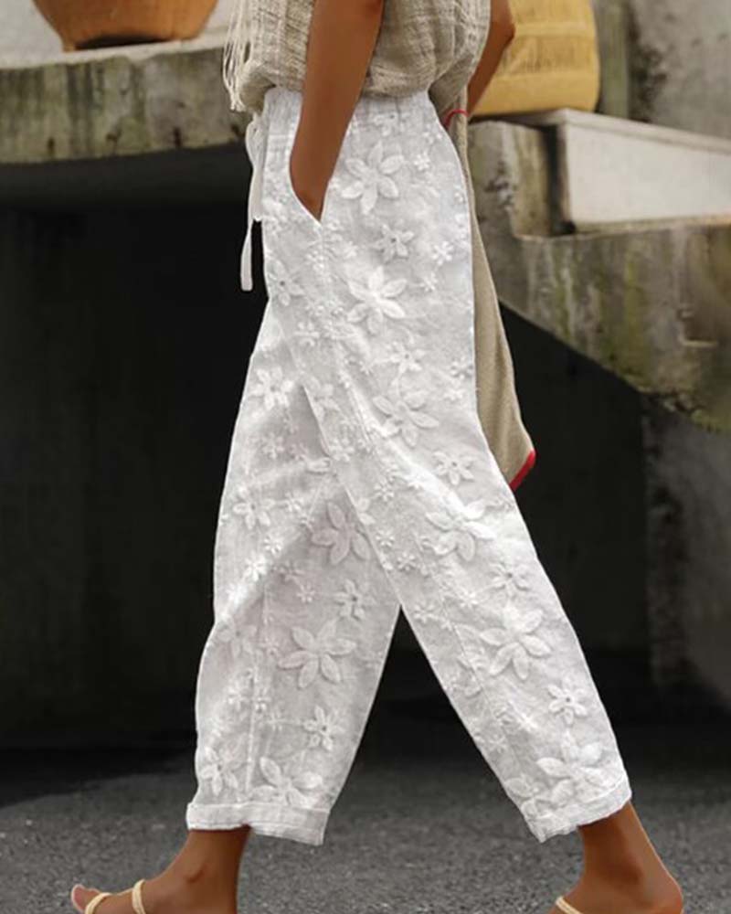 Andrea's™ | Einfarbige Freizeithose mit Blumenstickerei und Schnürung