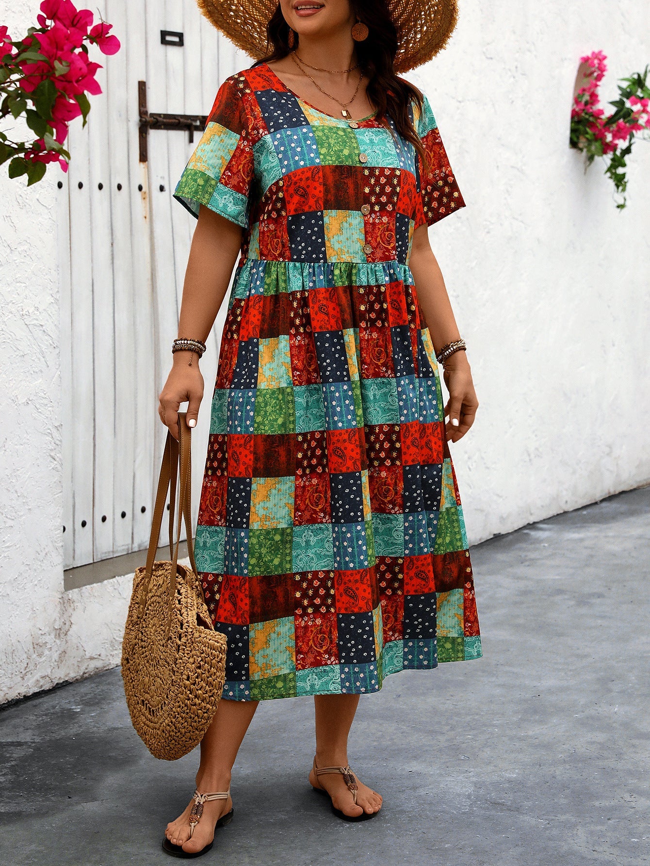 Sommer-Maxikleid von Andrea Serena mit lebhaftem Patchwork-Design